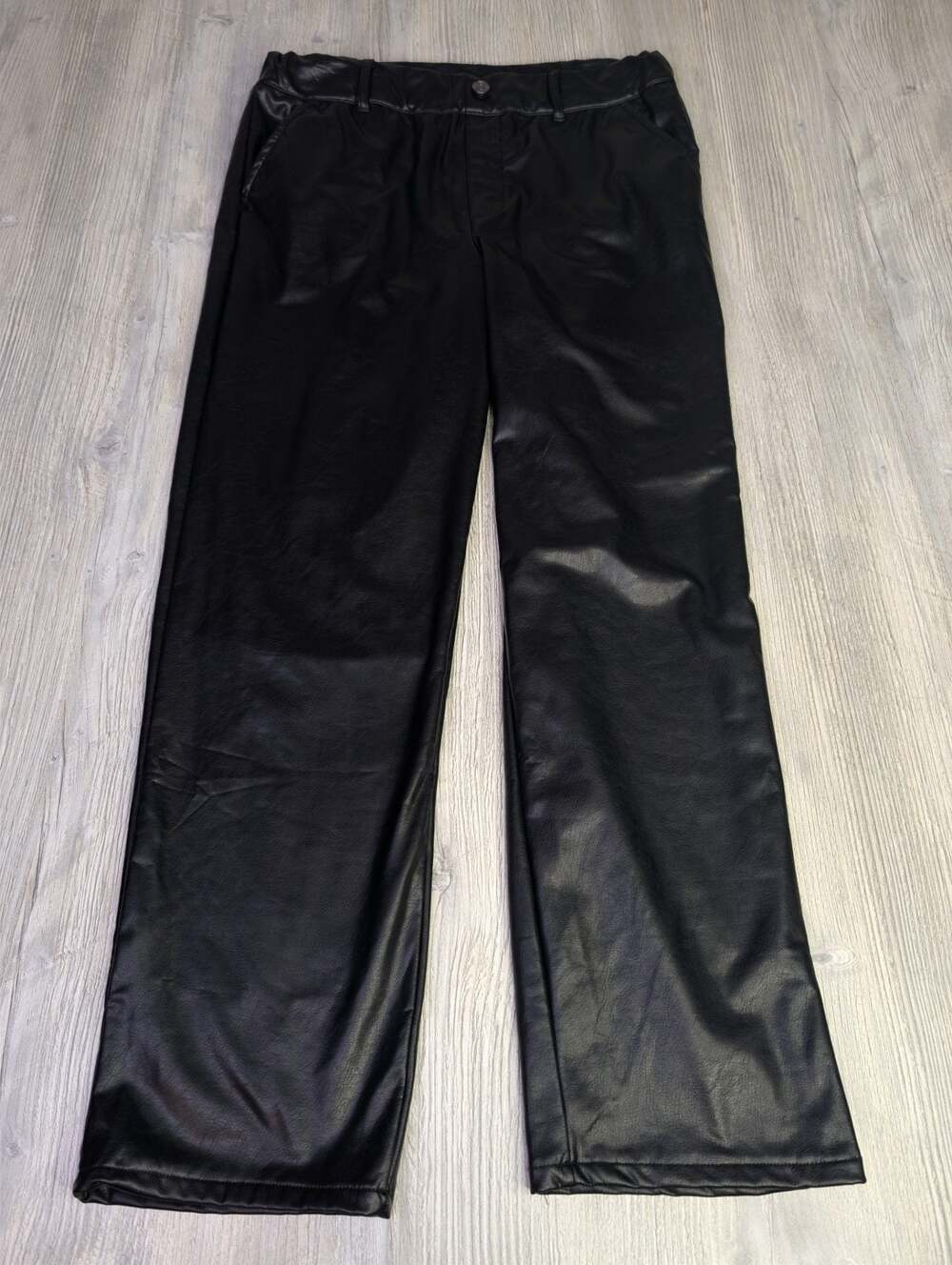 Rewash Women's Black Faux Leather Wide Leg Pants